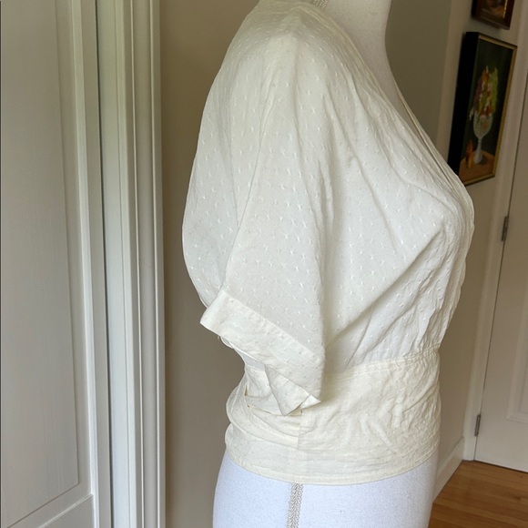 & Other Stories Cream Wrap Blouse 4 - Picture 3 of 9